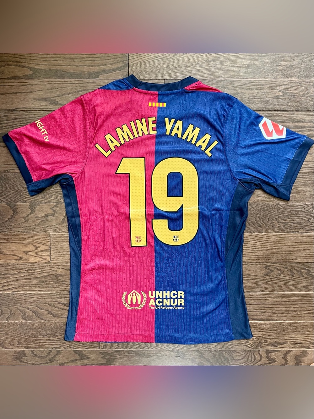 Barcelona Lamine Yamal Soccer Home 25/26 Jersey - Size Medium Men Player Version